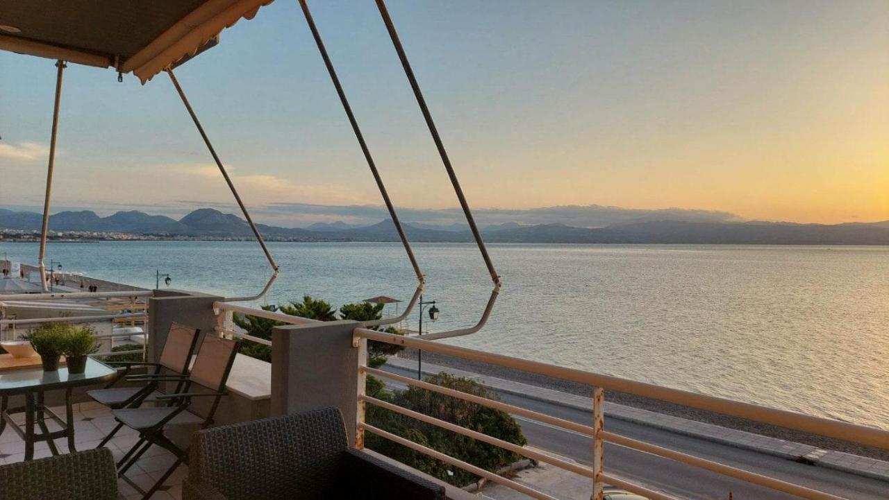 Loutraki Bay Lejlighed Eksteriør billede
