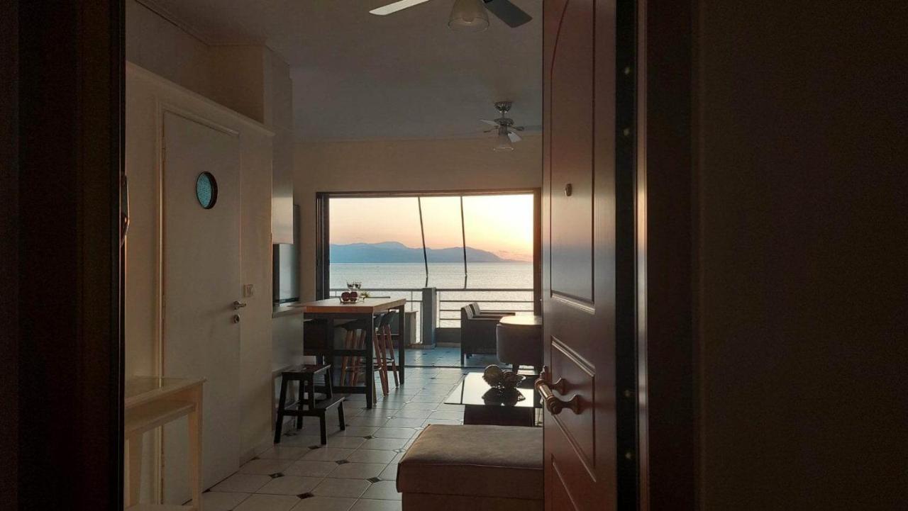 Loutraki Bay Lejlighed Eksteriør billede