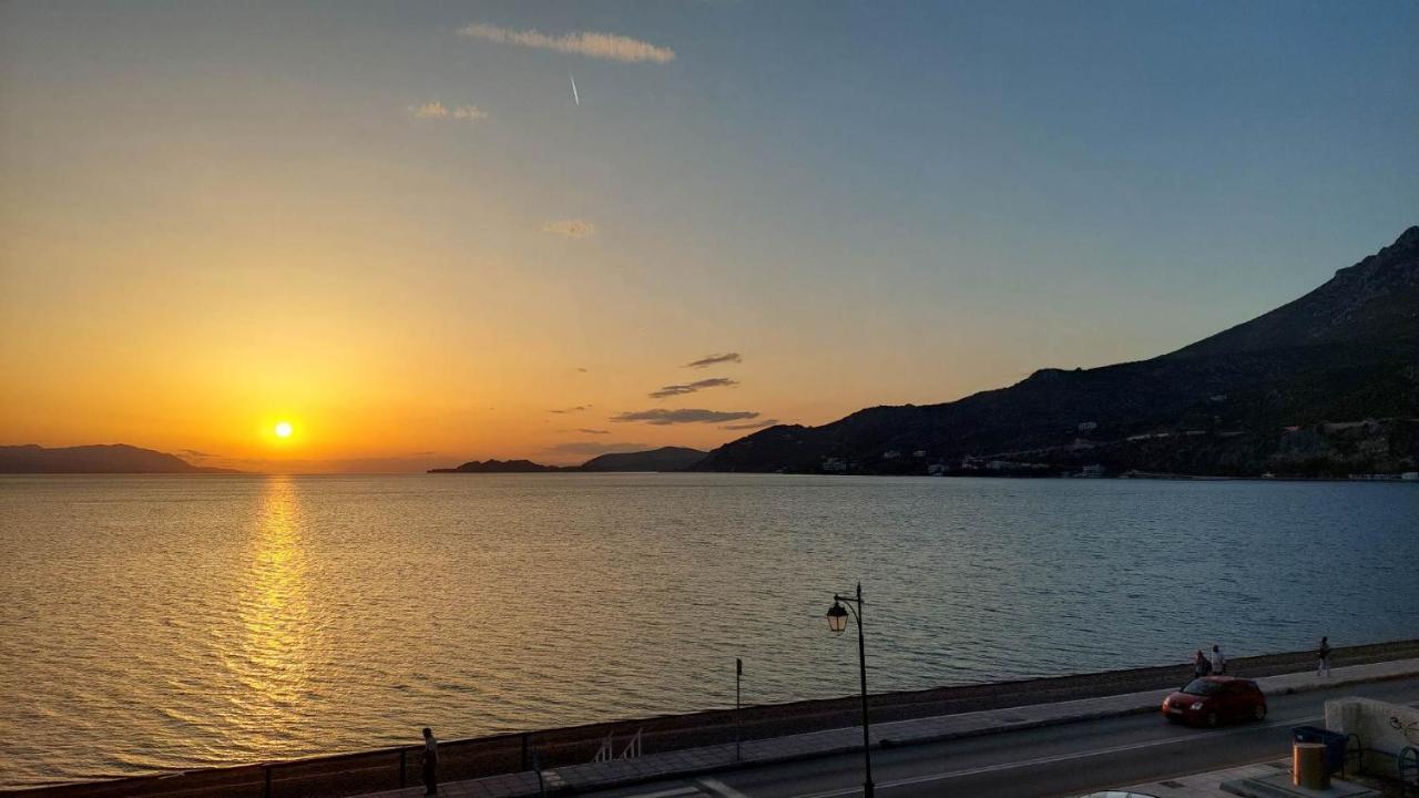 Loutraki Bay Lejlighed Eksteriør billede